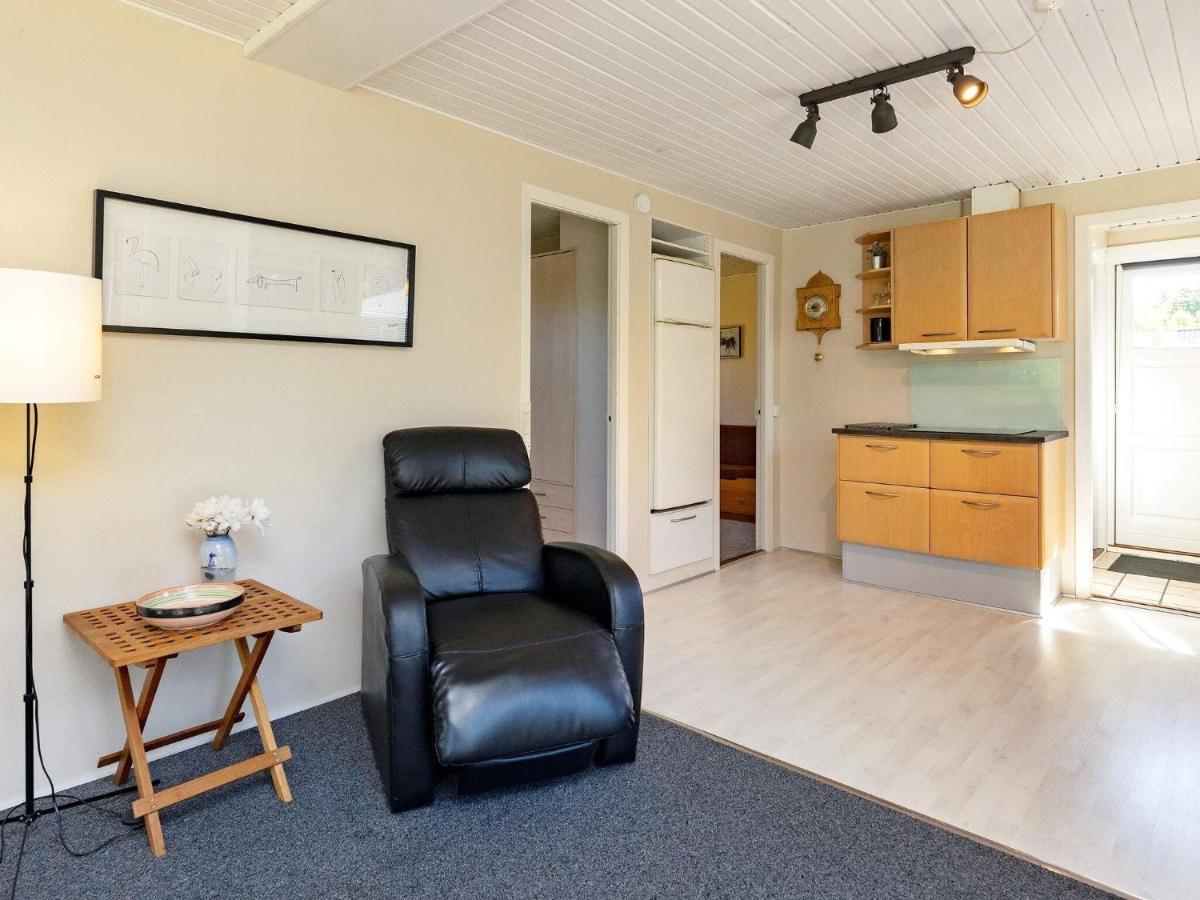 6 Person Holiday Home In Nibe Extérieur photo